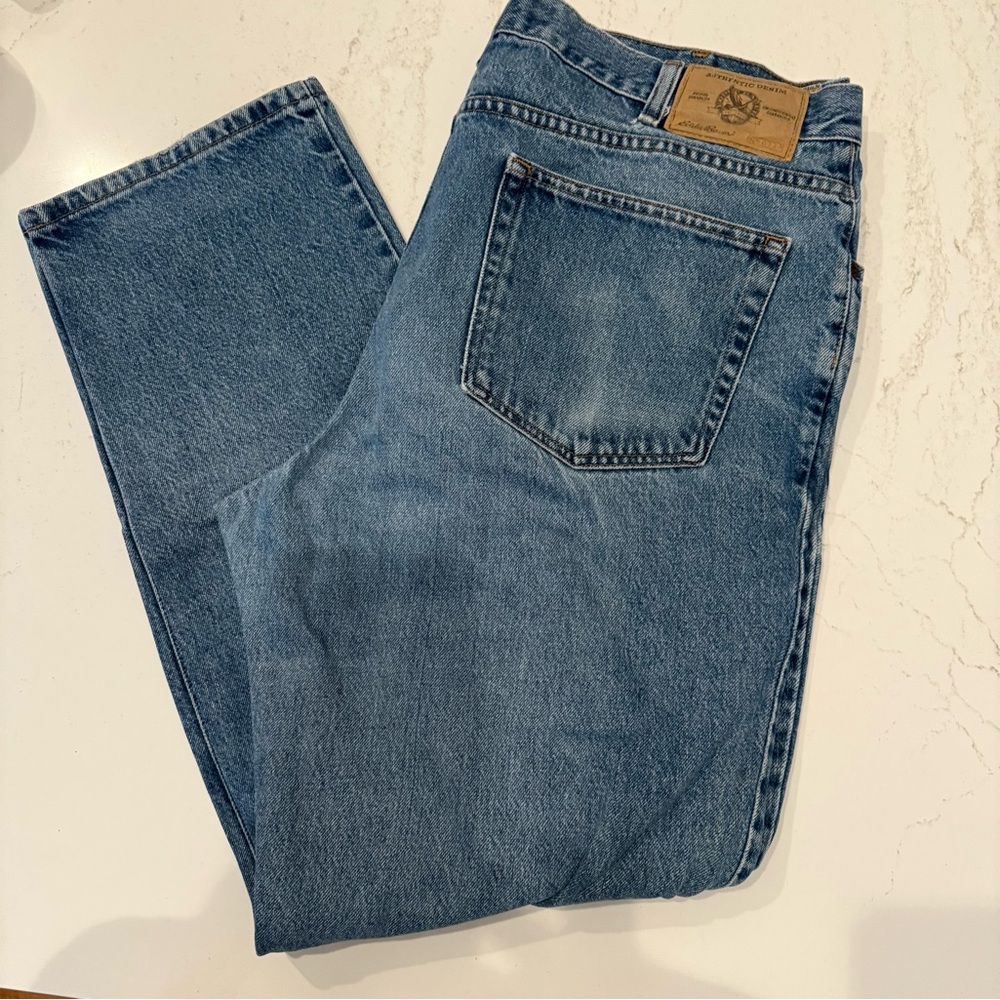 Eddie Bauer 40x32 men’s jeans.